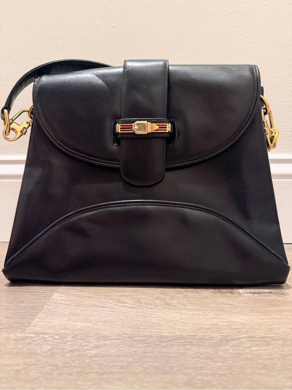Vintage 1980s Gucci Black Leather Shoulder Bag Red Green Enamel Hardware